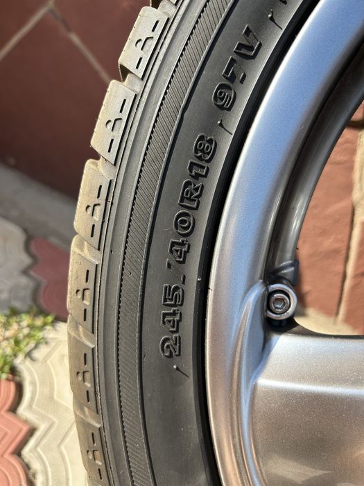 Alutec Blade R18 шины с дисками