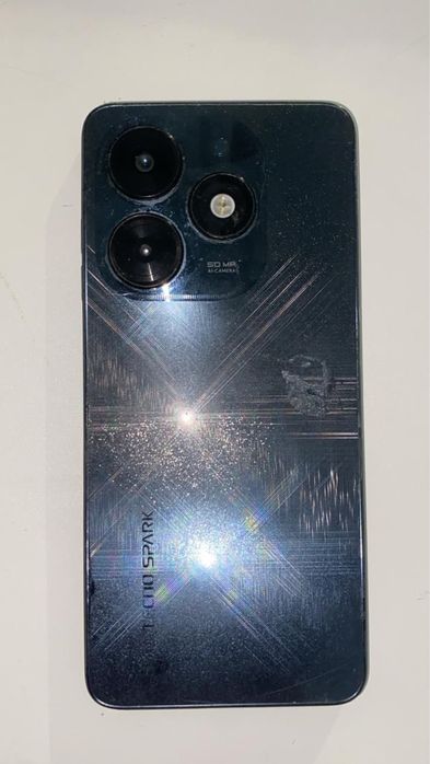 продам телефон текно спарк