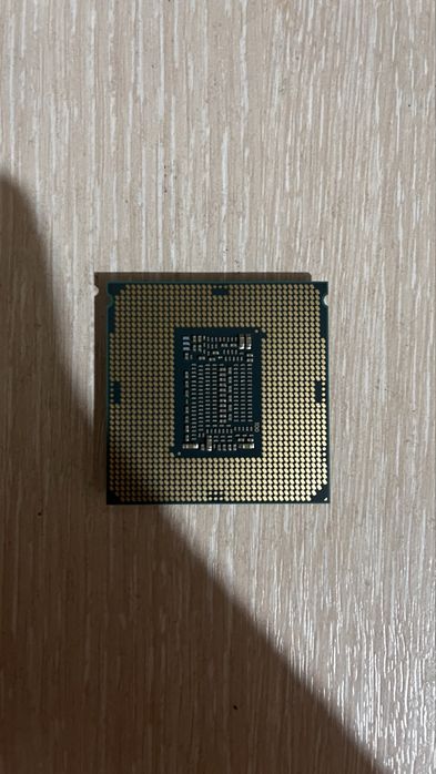 i5-9400F + Samsung 8GB DDR4 СРОЧНО