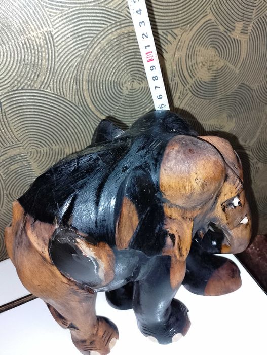 Дърворезба на,, Йоан Кръстител",антик масичка, абаносов слон-4кг.,