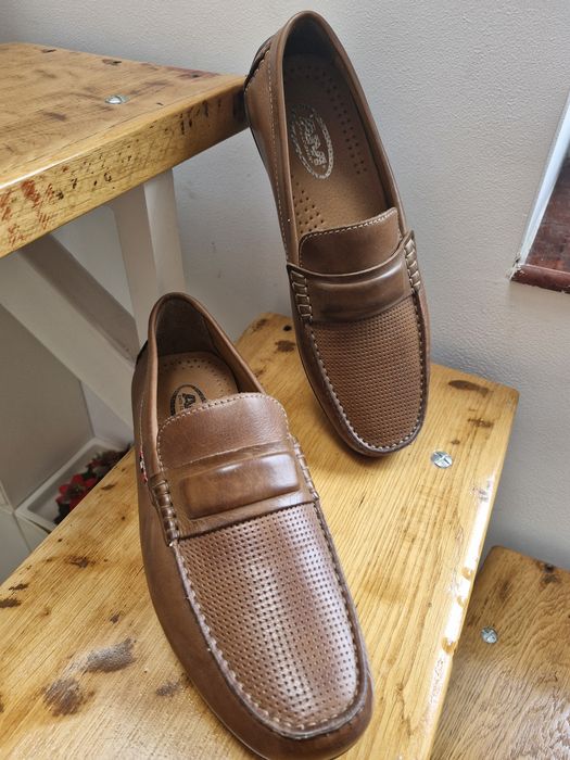 Pantofi de vara din piele