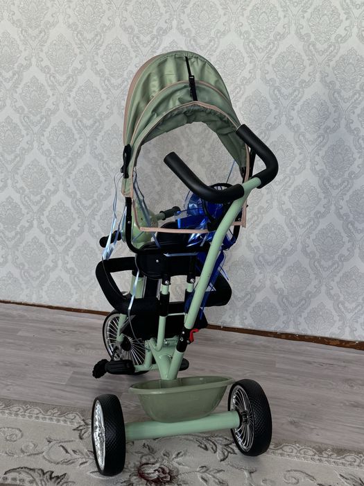 Продам трехколсный велосипед