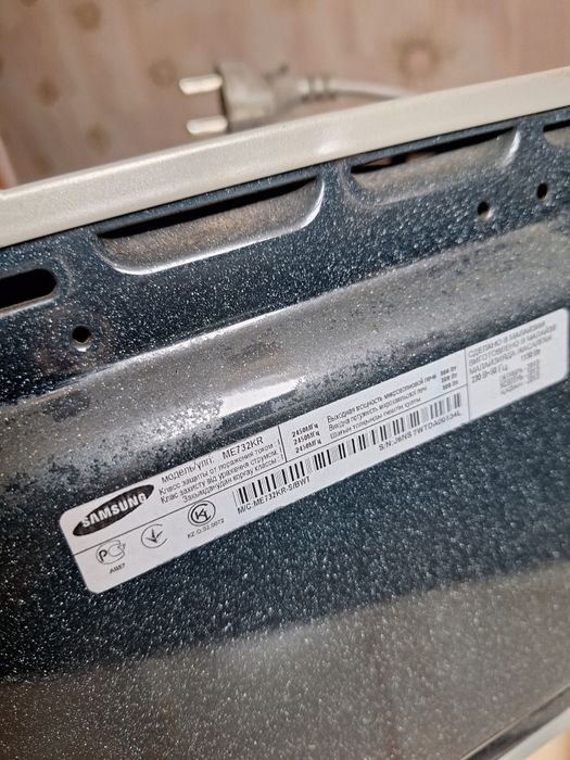 Продам микроволновку Самсунг