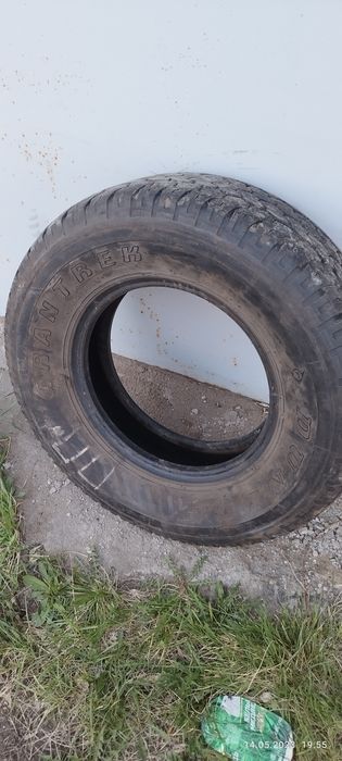 Продам резину размер R15. 255/70