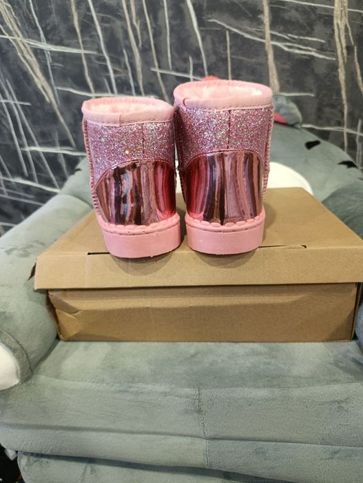 Обувь детская уги