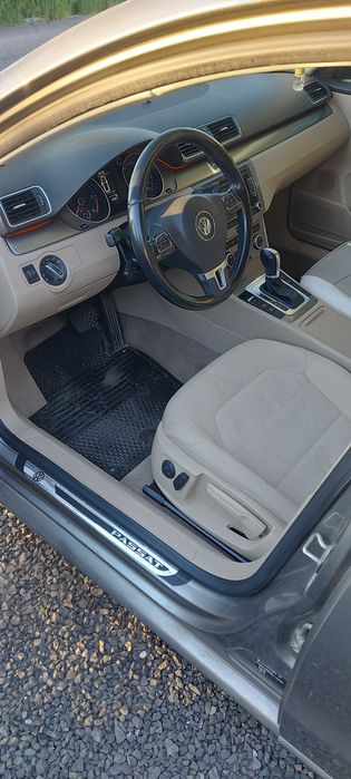 Volkswagen Passat b7