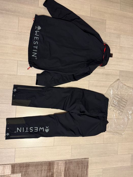 Westin  W6 Rain suit-costum de ploaie pescuit