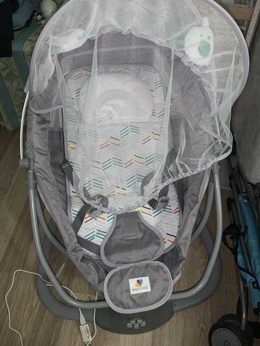 Leagan electric cu muzica + conectare prin bluetooh