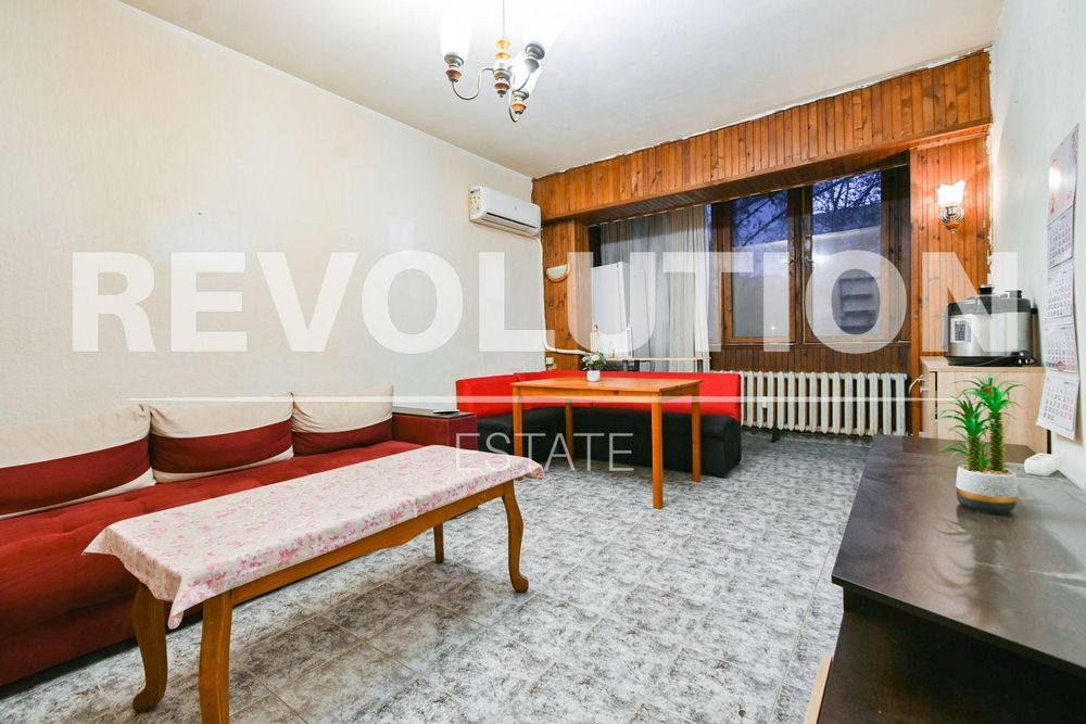 Дава се под наем Тристаен апартамент в София, Хаджи Димитър - 70 кв.м за 598.23 € - Снимка #1