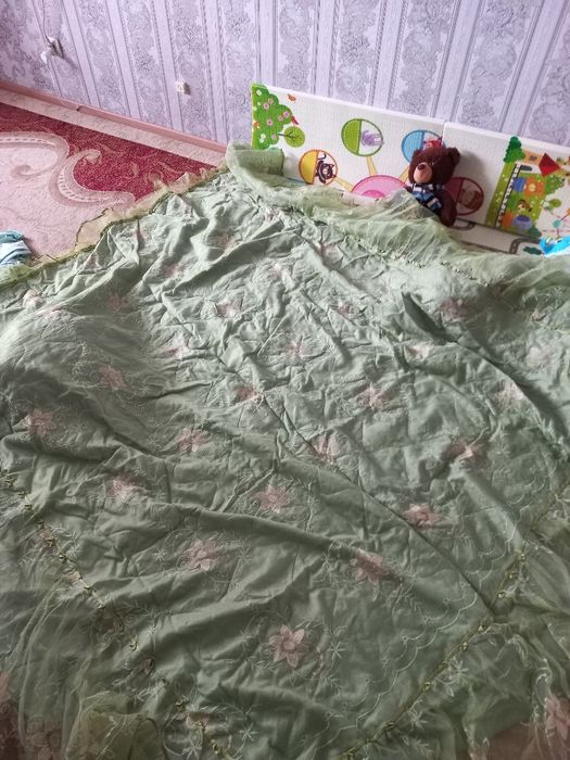 Продам покрывало 220×200