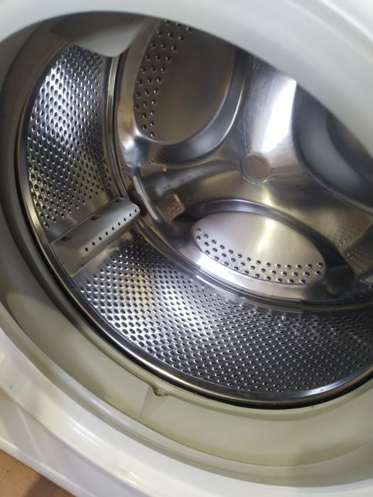 Стиральная машинка ari