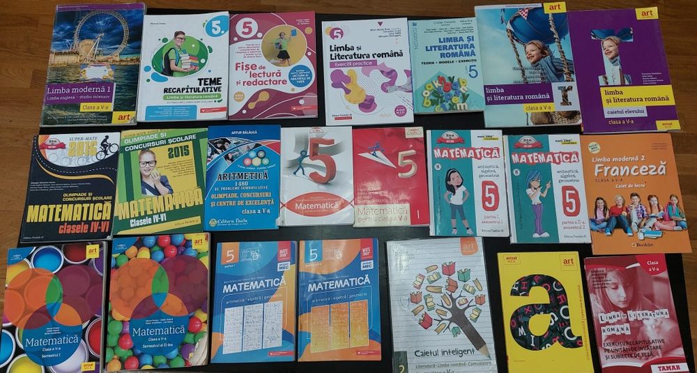 Vând culegeri, auxiliare și manuale utile- ciclul primar și gimnazial