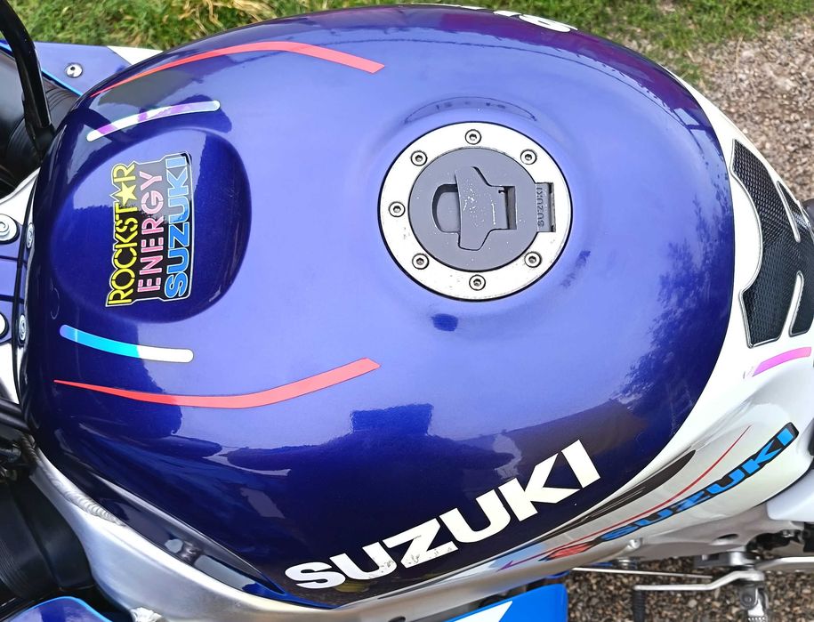 REZERVOARE / MOTO / suzuki / gsxr / 600 / 750 / SRAD