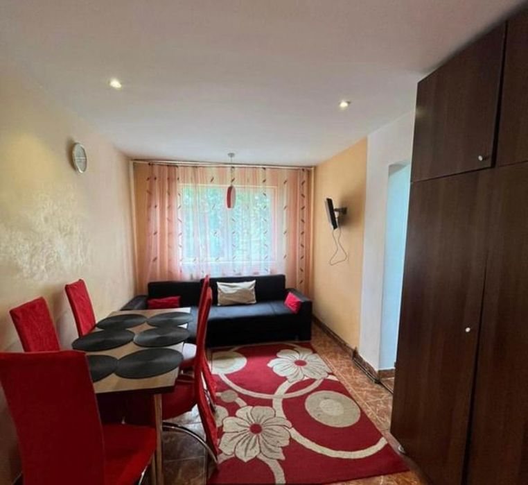 Apartament de inchiriat
