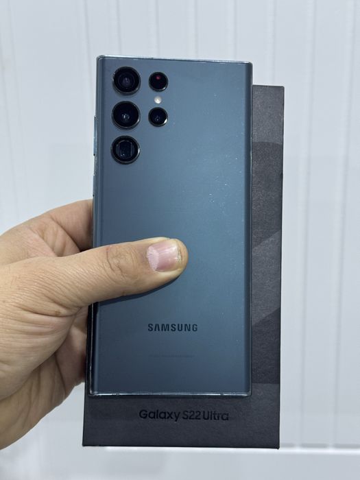 Samsung S22 ultra. 12/256g