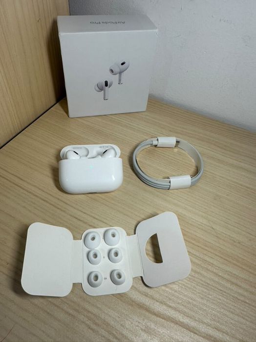 Vand casti air pods 2 pro originale