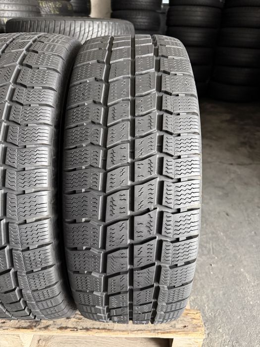 2 anvelope iarna 235/65/16 C , Vredestein , DOT 2021 , 7 mm