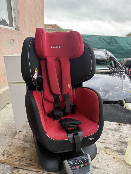 Столче за кола recaro zero 1