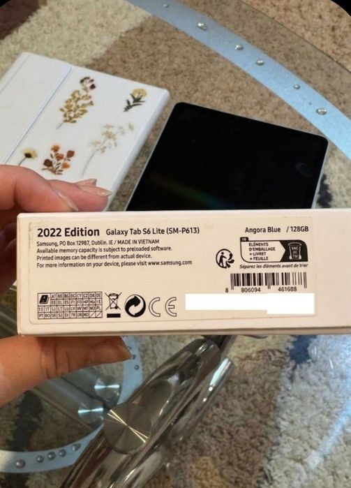 Vand Samsung Galaxy Tab S6 Lite (2022 Edition) - 128GB, stare impecabilă + S Pen + Husa