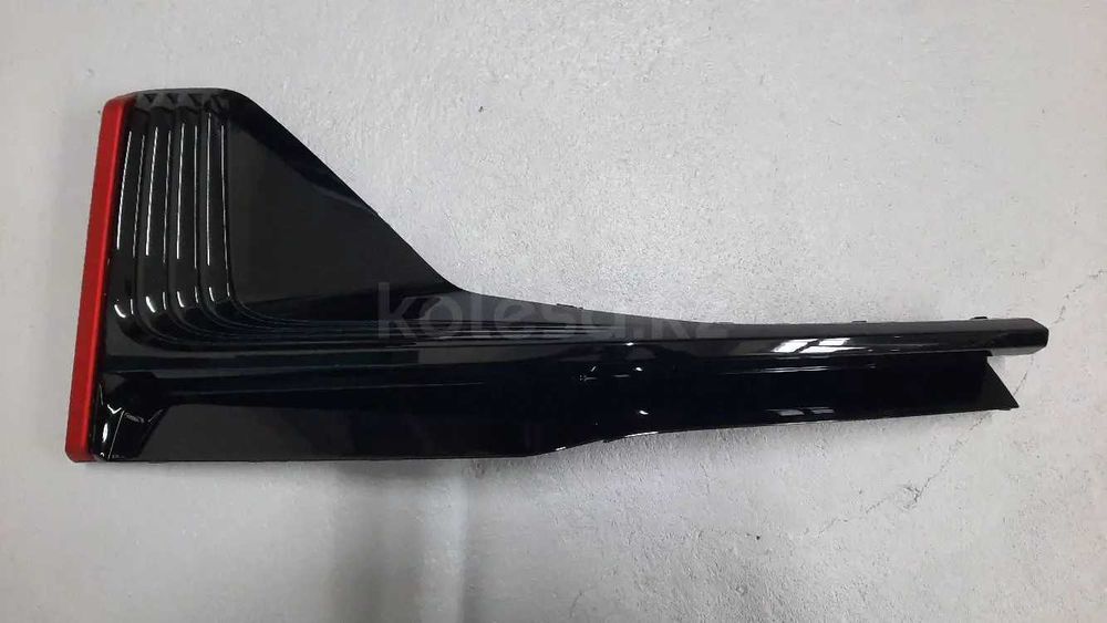 Накладка переднего бампера правая Changan CS55 Plus