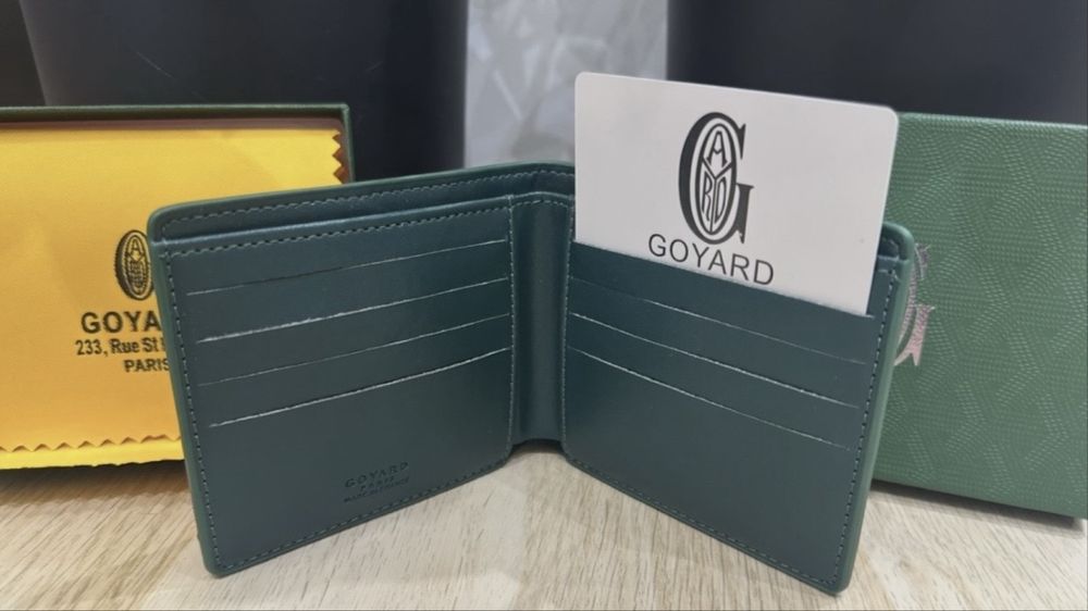 Goyard портфейл.