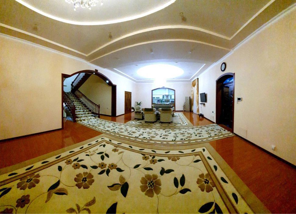 Навои. шахар. ваен гардогдан. ховли сотилади. 13. соток. абстанофка. б