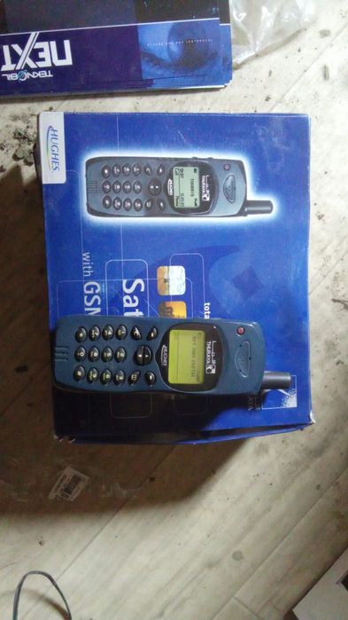 Спутниковый телефон THURAYA Hughes