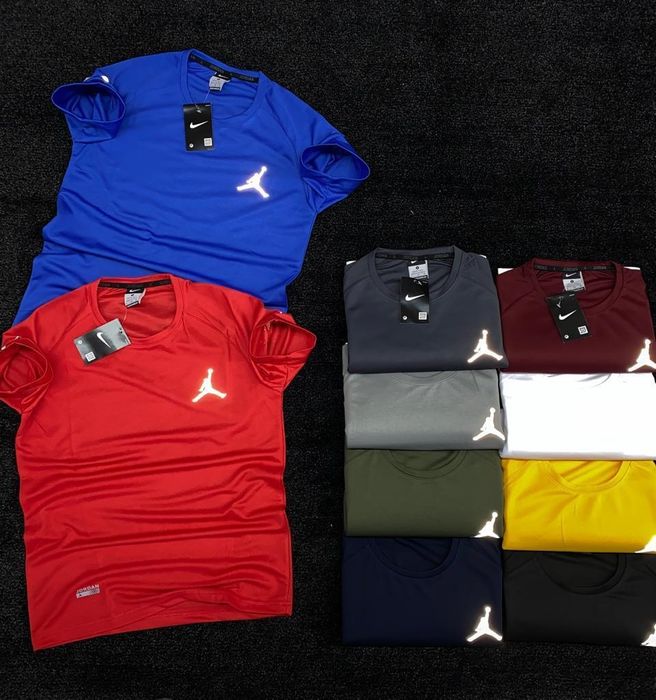 Мъжки тениски Nike и други.