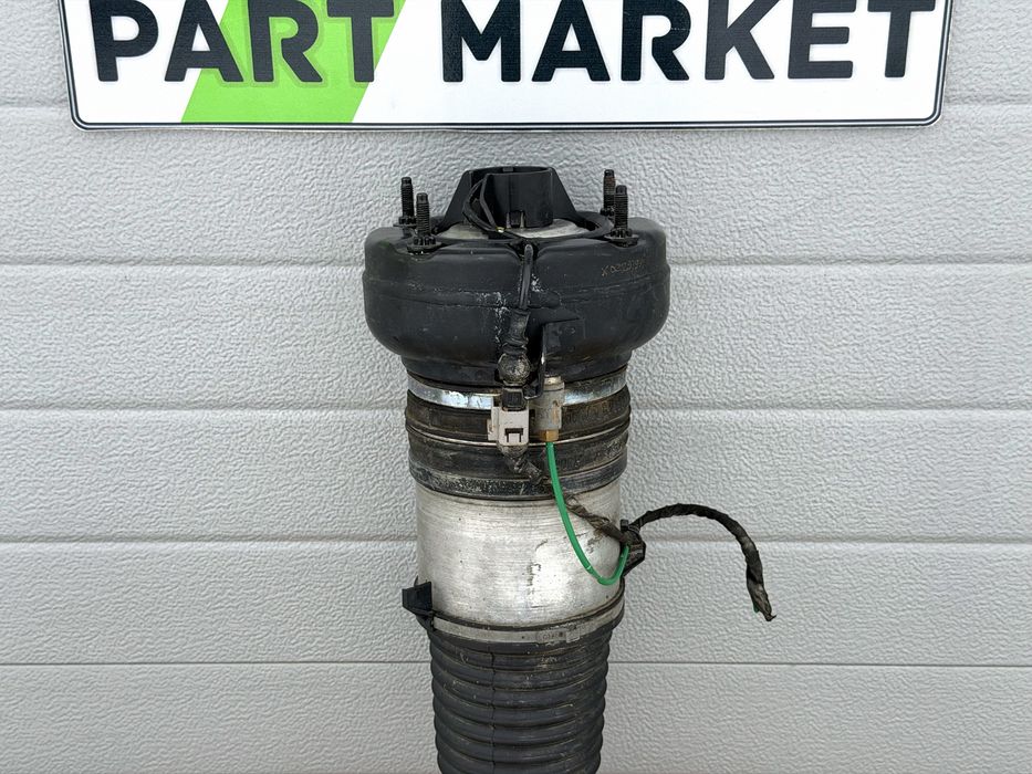 Предна възглавница Преден амортисьор AUDI A6 A7 C7 4G