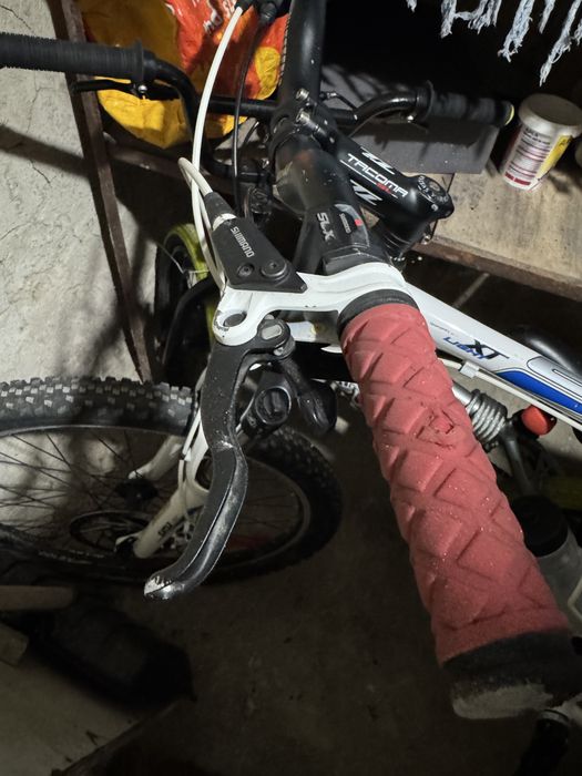 Vand bicicleta  1000 lei negociabil