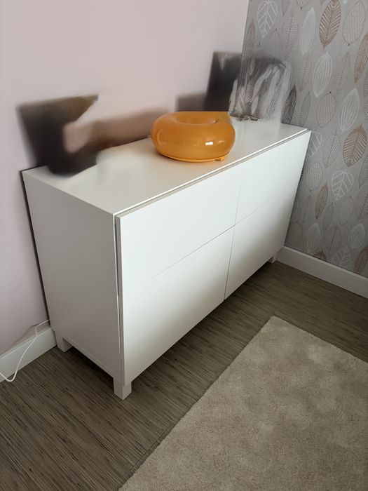 Vand ansamblu depozitare Besta Ikea.