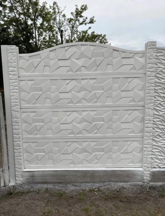 Gard din placi de beton