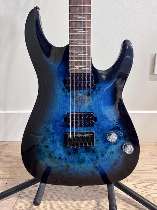 Удивительный Schecter Omen ELITE