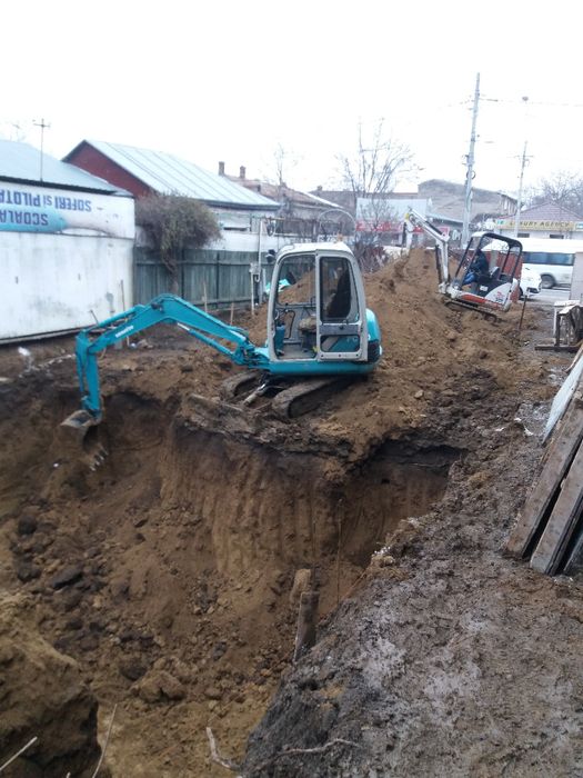 Utilaje constructii Excavator Bobcat Sapatura Fundatie Canalizare apa