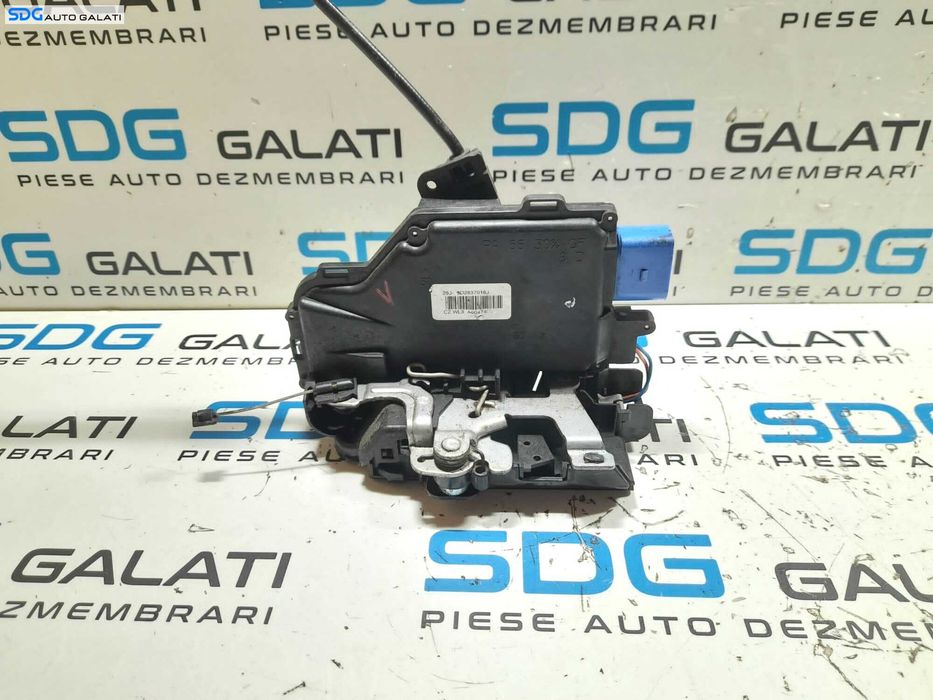 Broasca Incuietoare 9 Pini Usa Portiera Dreapta Fata Volkswagen Golf 6 2008 - 2014 Cod 3D2837016J 26J-3D2837016J [N0346]