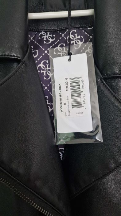 Рокерско яке Guess