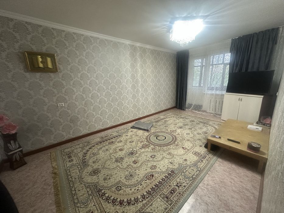 Продам 2квартиру центре