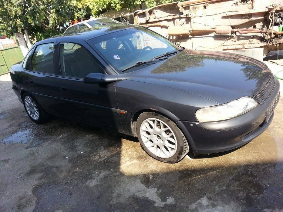 Опел Вектра Б на части/Opel Vectra B 1.6 16v X16XEL na chasti