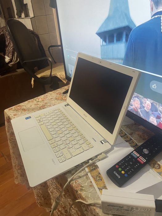 Vand laptop acer aspire