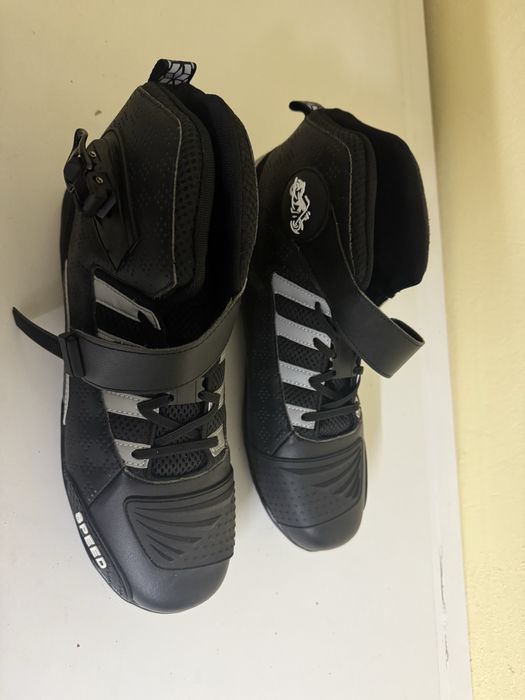 Ghete moto marimea 45