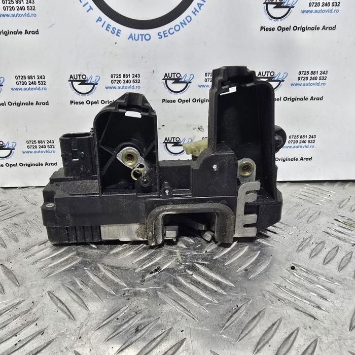 Broasca usa stanga spate Opel Signum