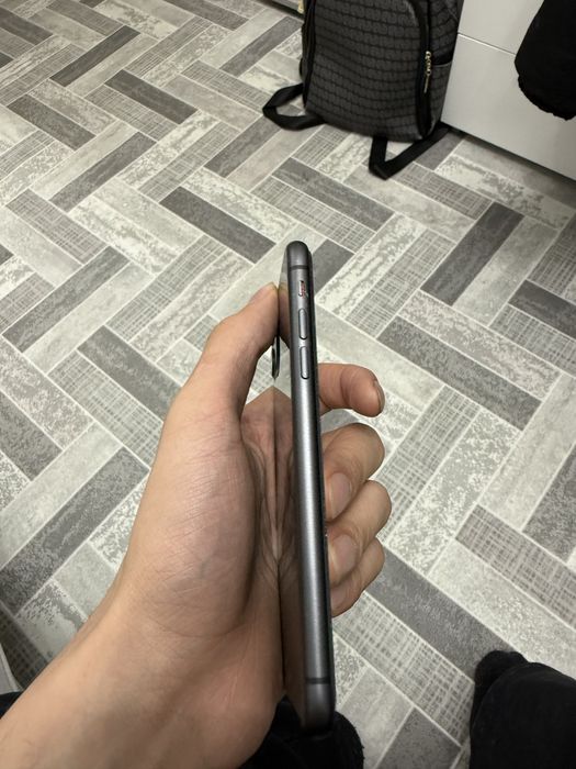 Айфон 11, 128 гб, 77% акуммулятор