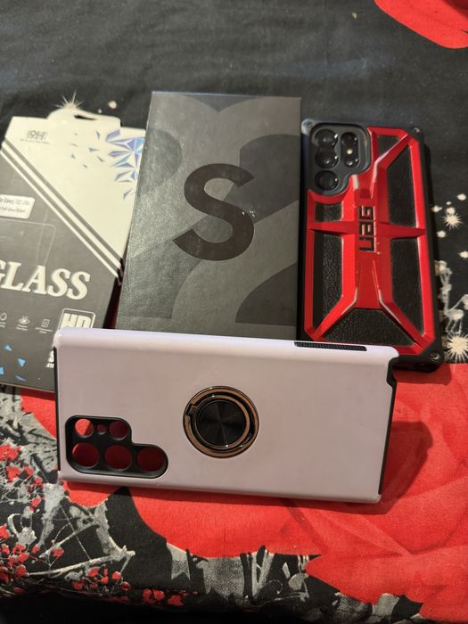 samsung S22 ultra (256/12 gb ram)