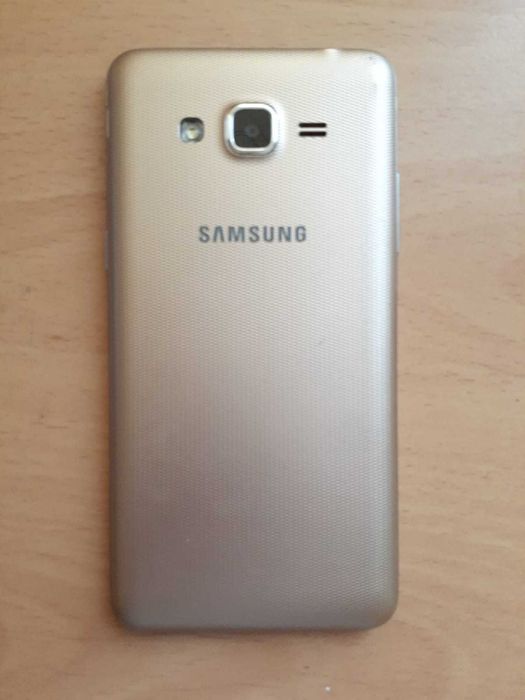 Смартфон Samsung J2 Prime