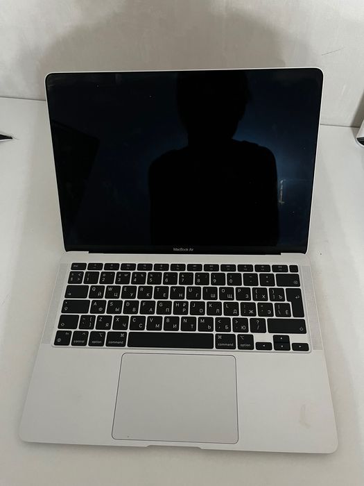 Macbook Air 13 MGN93 серебристый