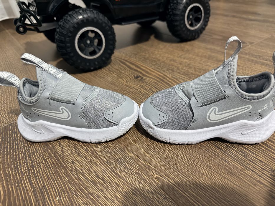 Asidasi Nike marimea 21 unisex