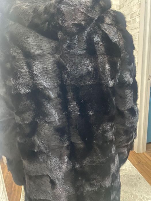 Продам норковую шубу