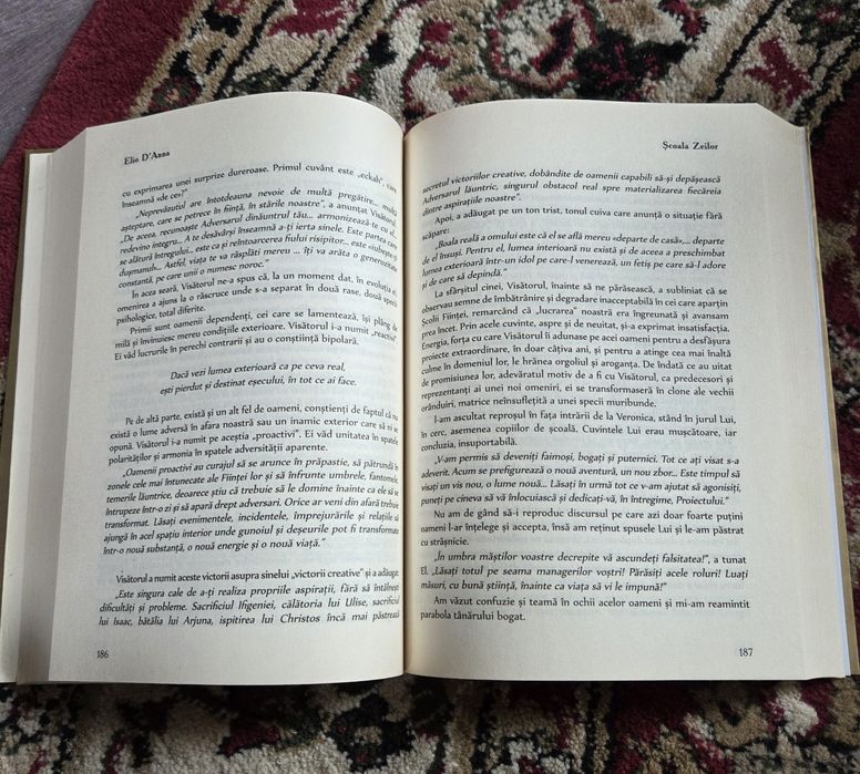 Scoala Zeilor - Elio D'Anna, in conditii excelente