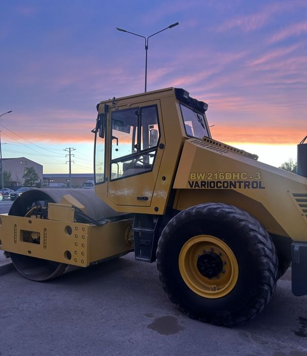 Грунтовый каток 16 тонн Bomag