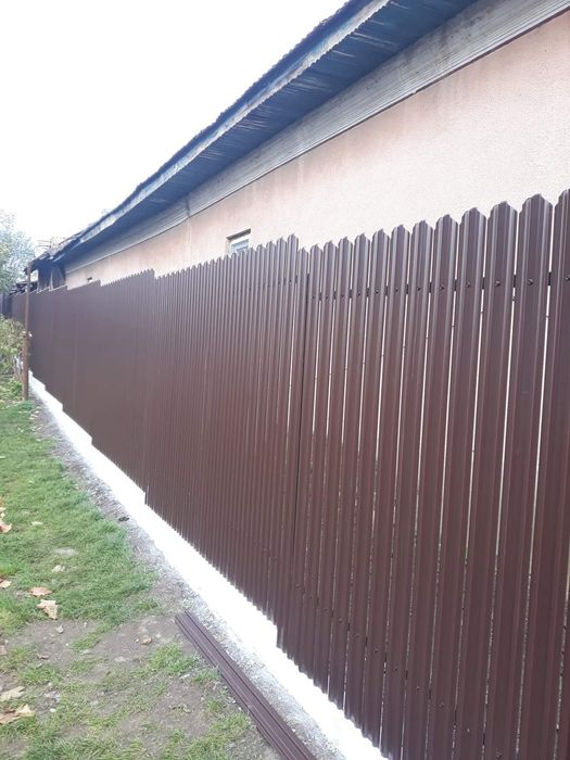 Garduri si porti din sipca metalica, panou stil jaluzele, tabla, plasa